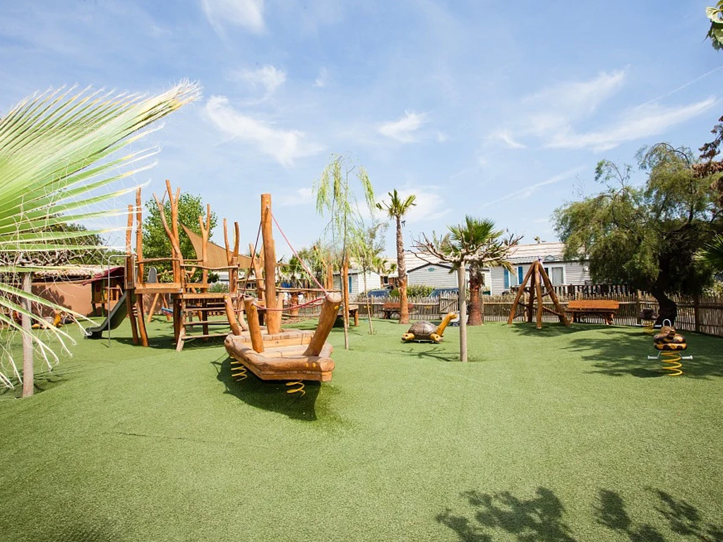 Camping Les Prairies De La Mer 3