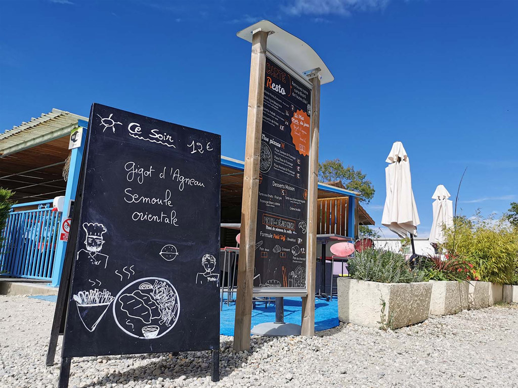 Camping Les Plages De L Ain 9