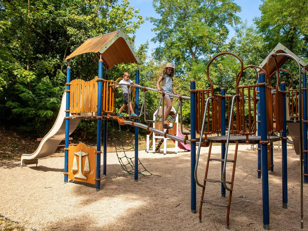 Camping De Bourges 5