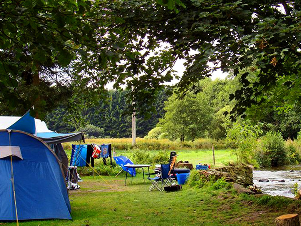 Charmecamping aan de Ourthe