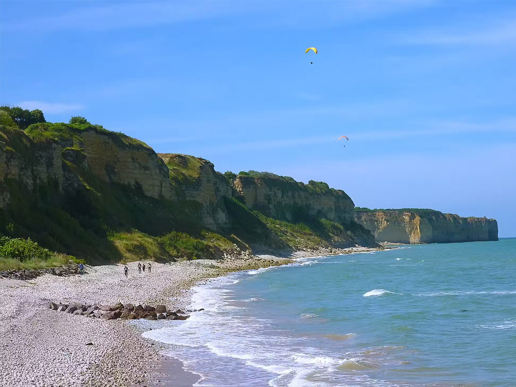 Flower Camping Omaha Beach 5