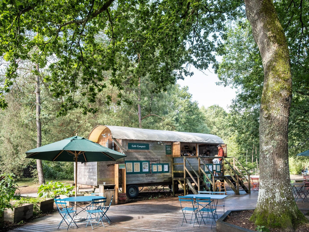 Camping Huttopia Lac De Sille 13