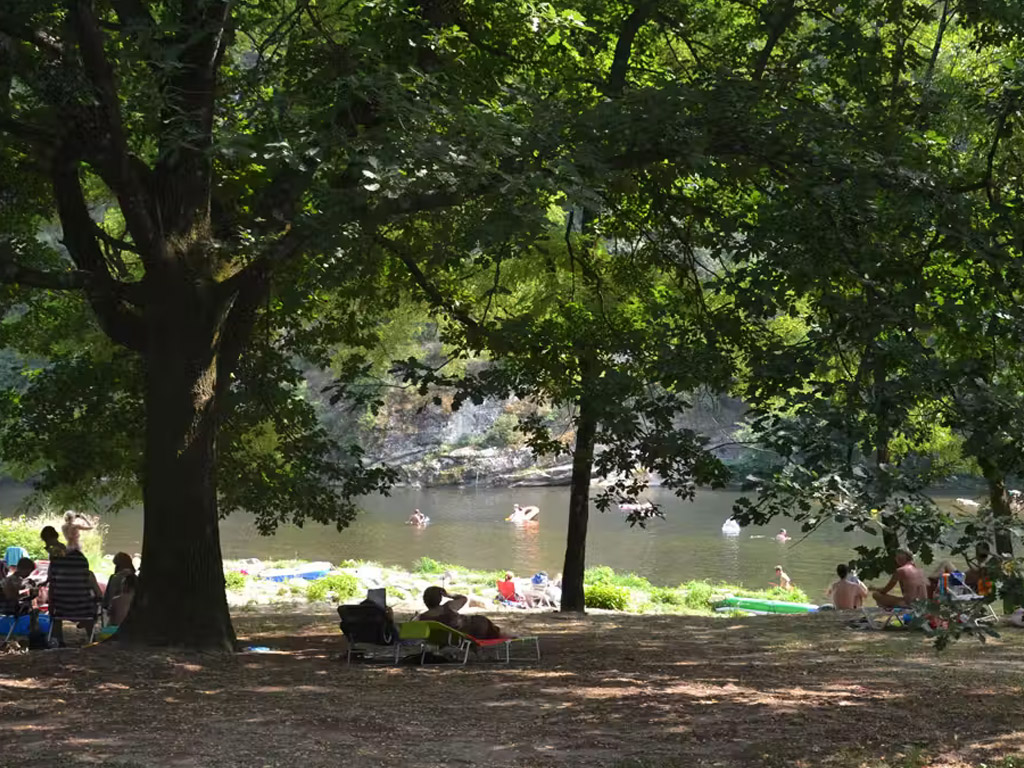 Camping Domaine De Gil 2