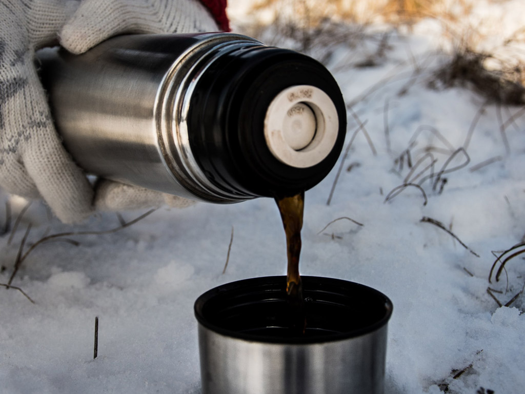 Koffie drinken op de camping