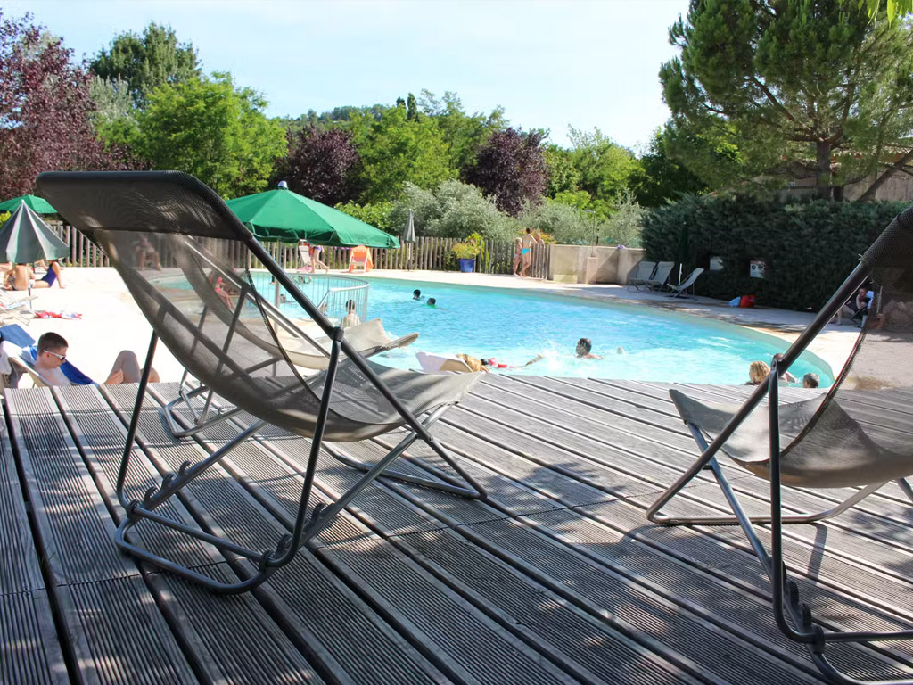 Camping Les Routes De Provence 8