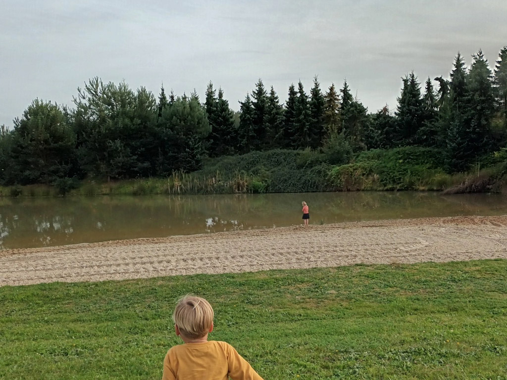 Camping De Beukenhof 8