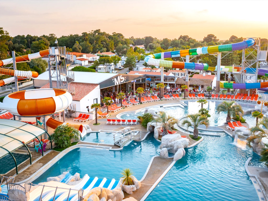 Nieuw is de luxe SPA en ZEN-zwembad op deze mooie Franse camping