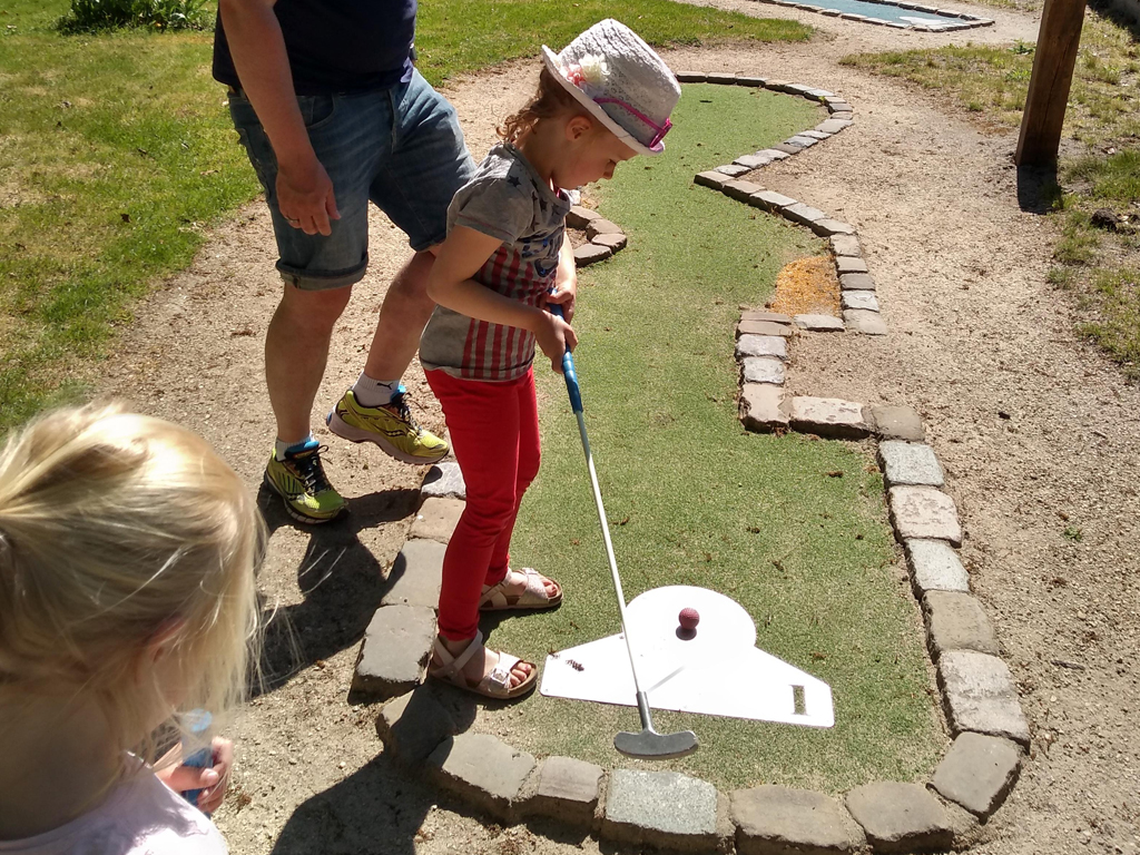 Minigolf op de camping