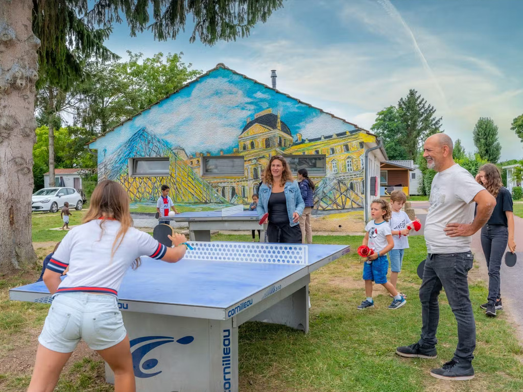 Capfun Camping Le Village Parisien 5