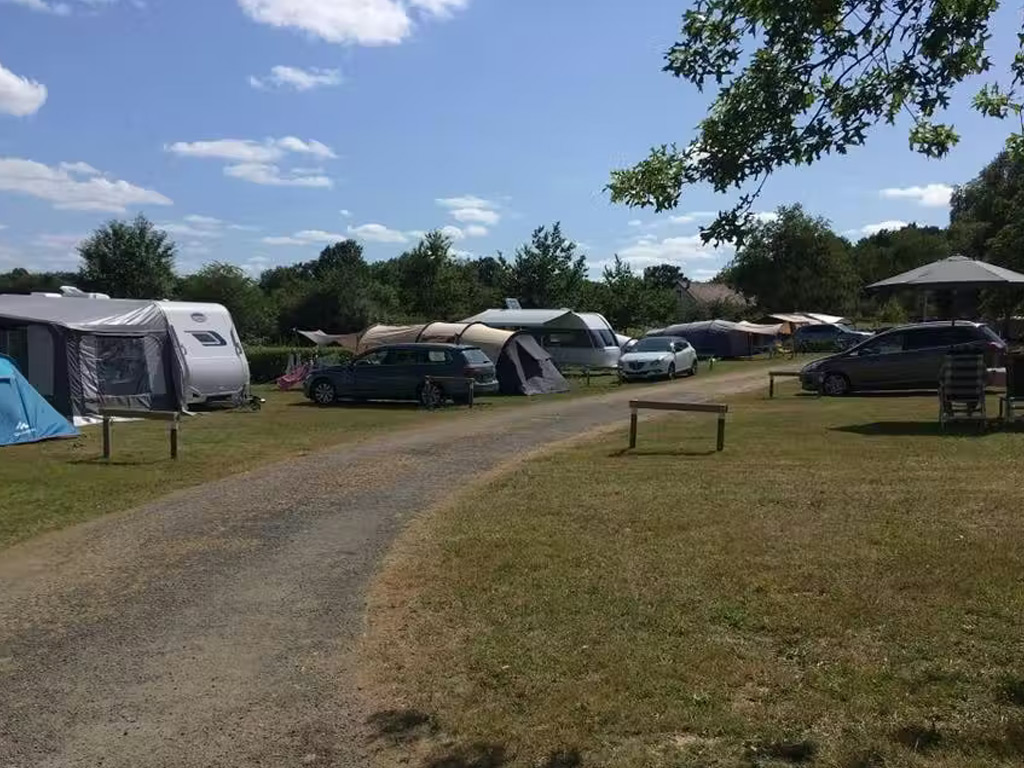 Camping Dun Le Palestel 4