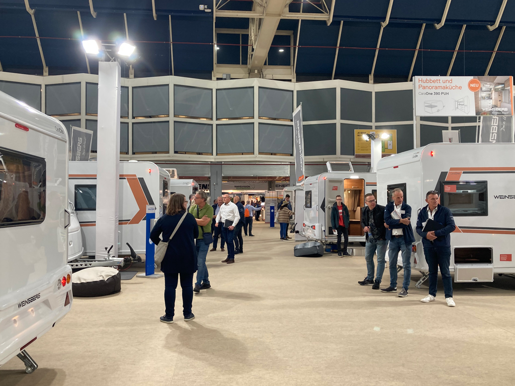 Caravans en campers op de Kampeer en Caravan Jaarbeurs