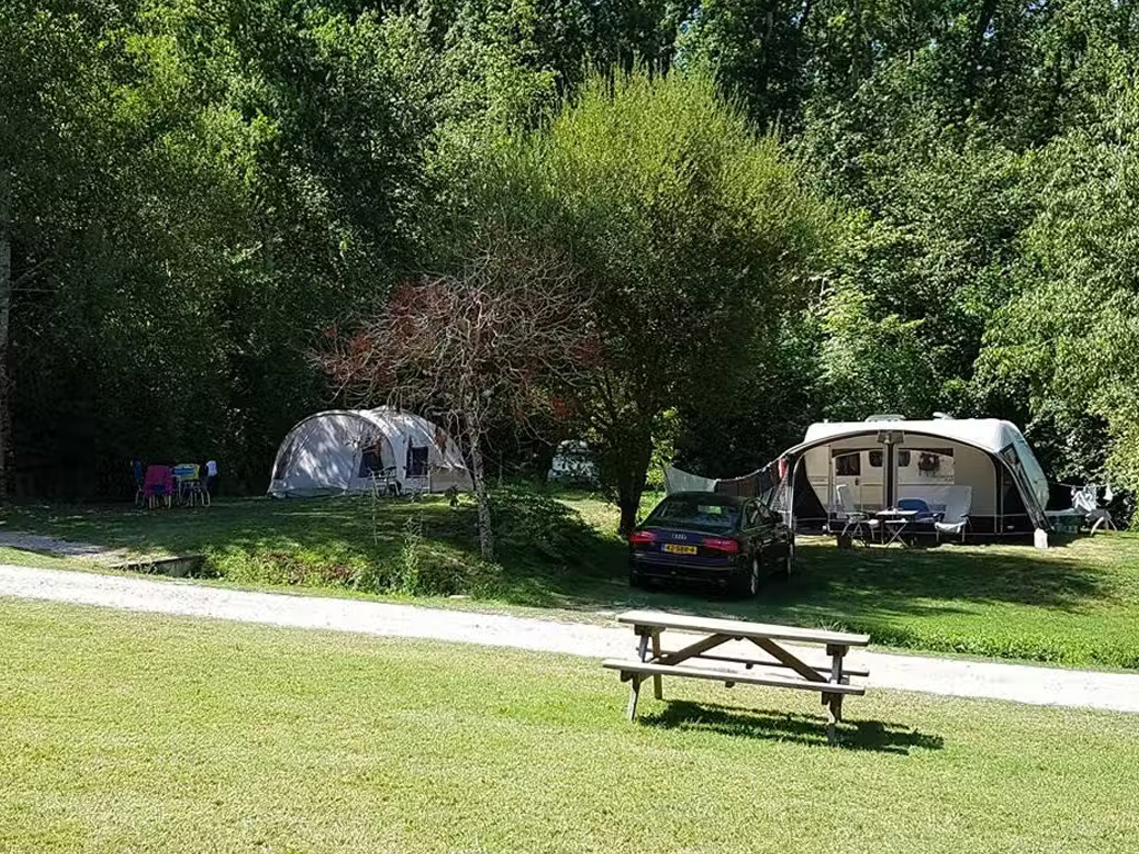 Camping Domaine De Merlanes 2