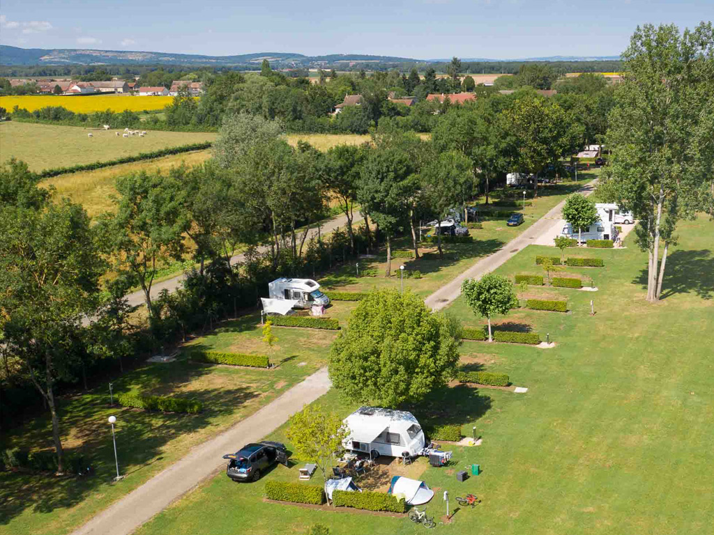 Castel Camping Chateau De L Eperviere 9