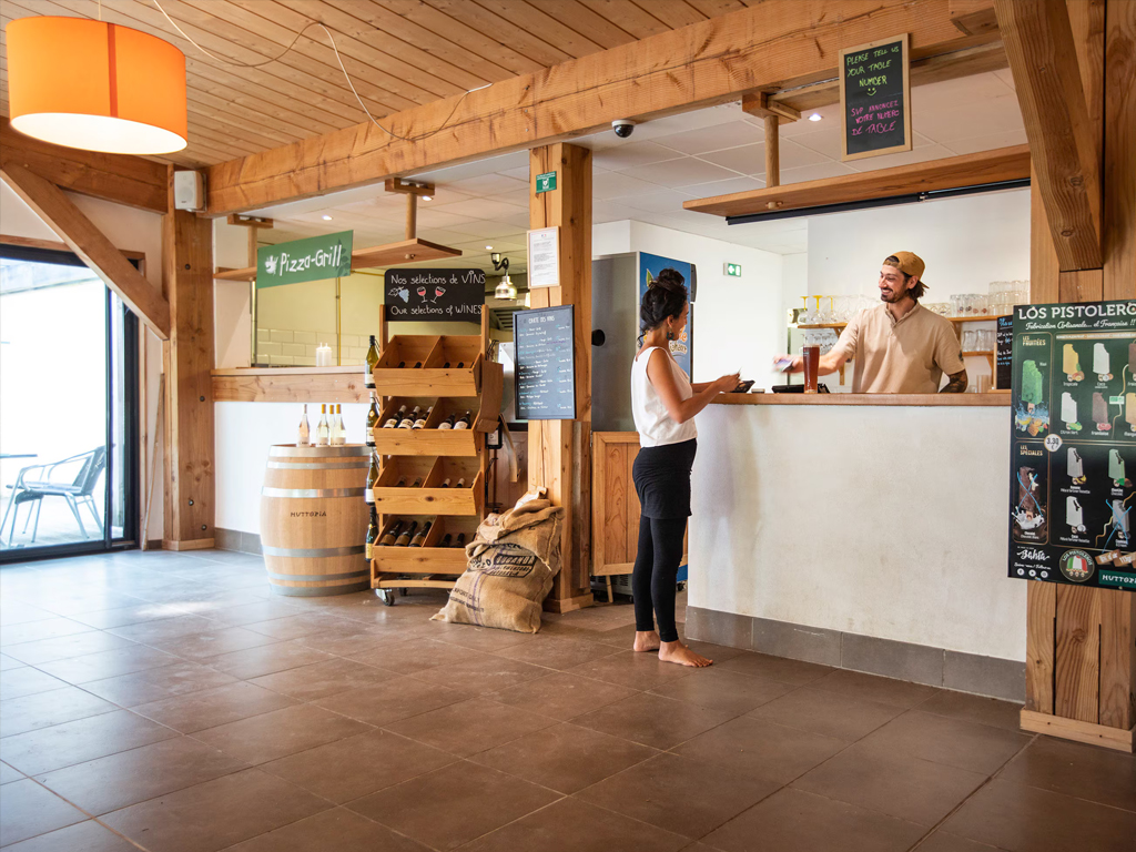 Huttopia Camping Les Chateaux 8