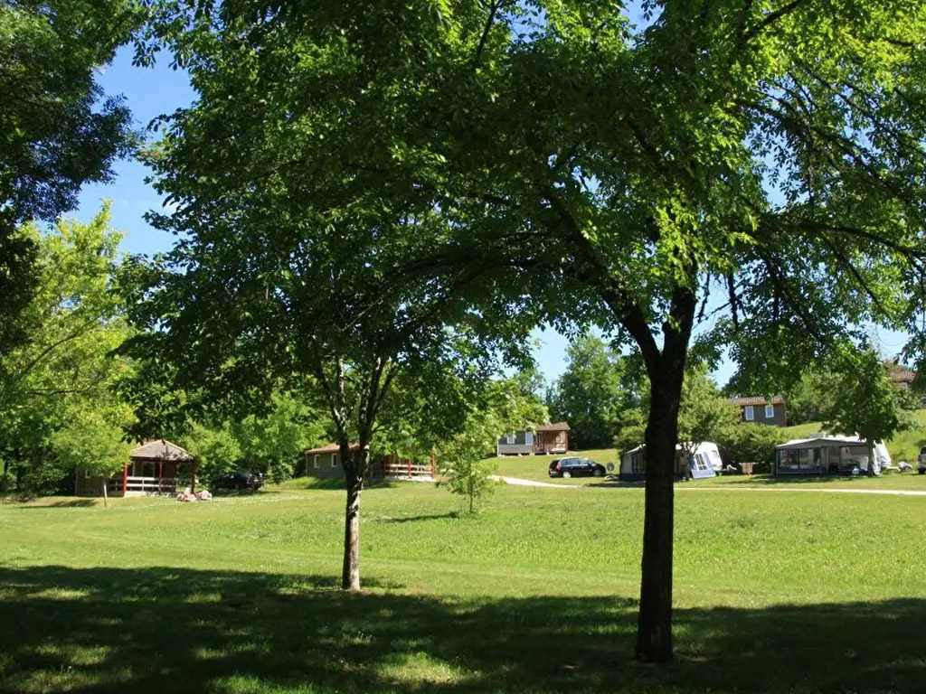 Terrassencamping met wellness in de Dordogne