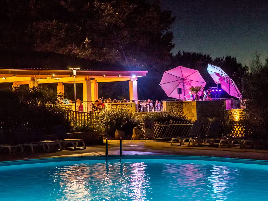 Camping Domaine De Fromengal 3