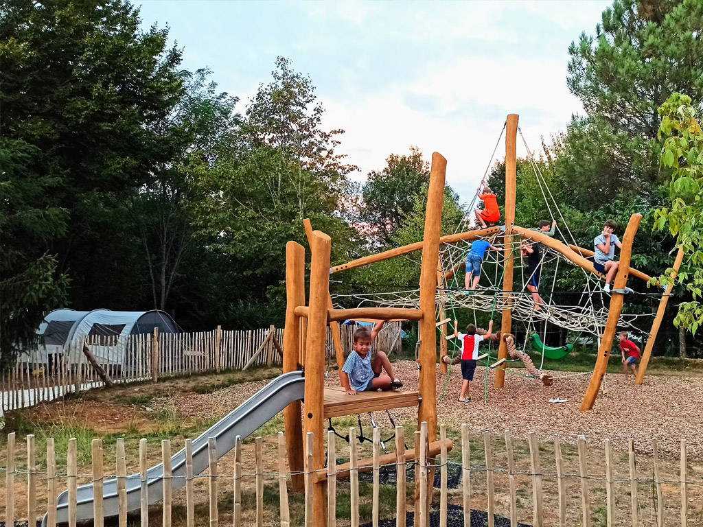 Camping Les Charmes 4