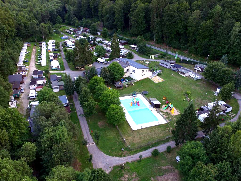 Camping net buiten de stad Luxemburg