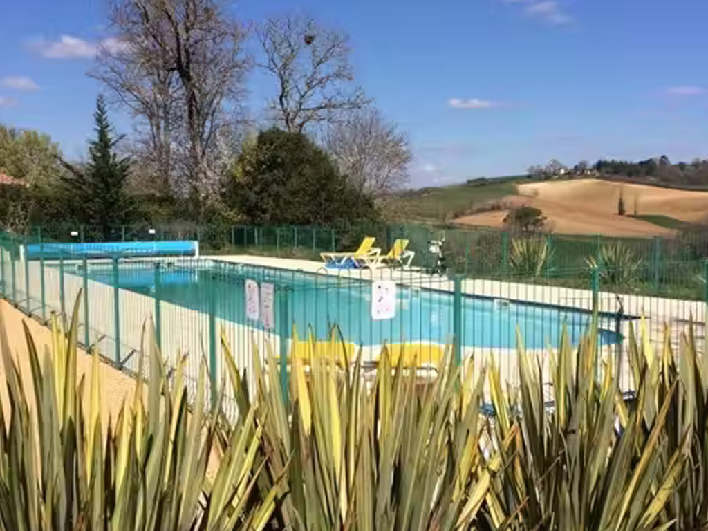 Camping Domaine De Merlanes 9