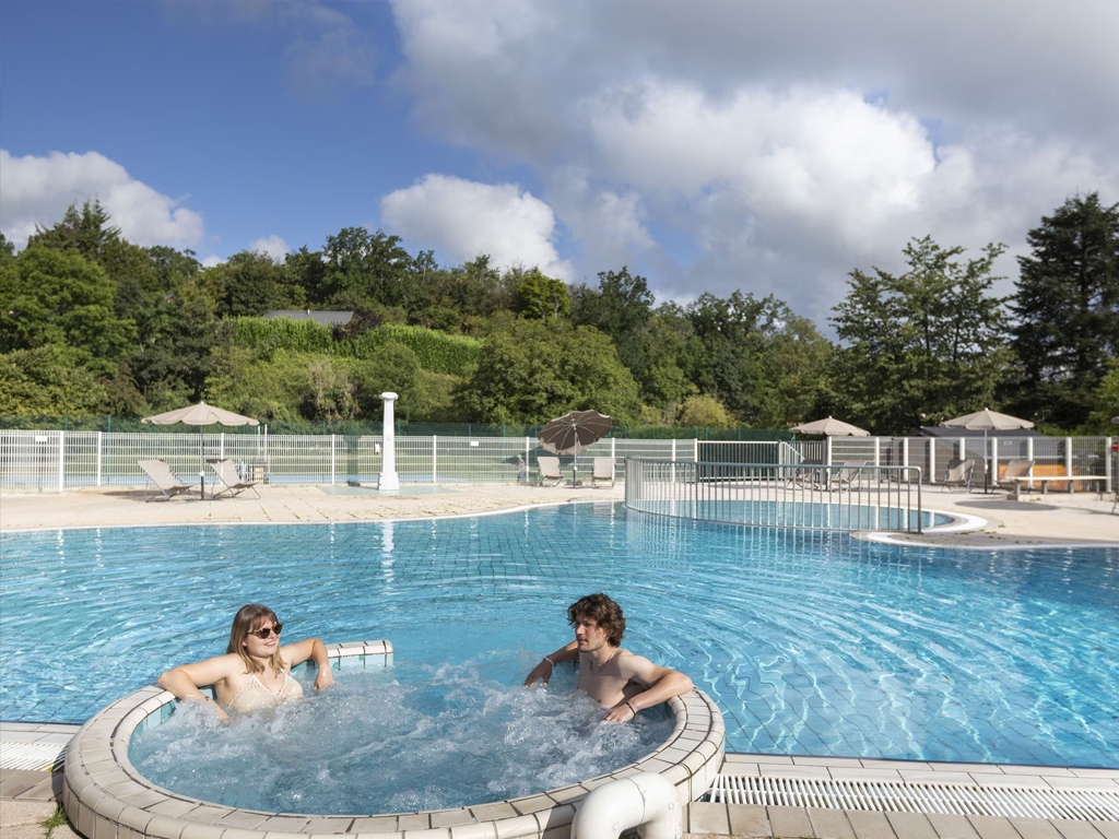 Huttopia Camping Royat 2