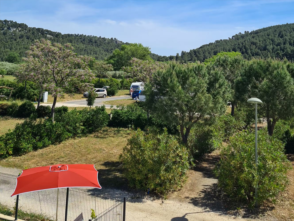 Flower Camping De L Olivigne 1