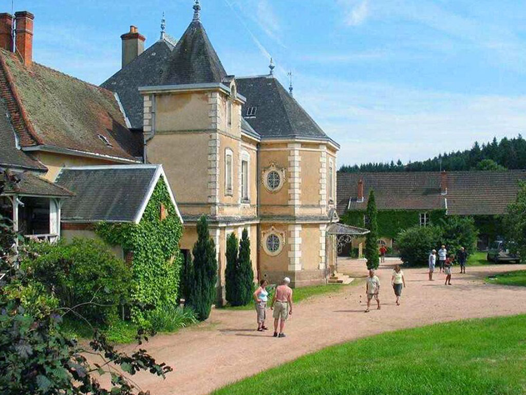 Camping Montrouant 1