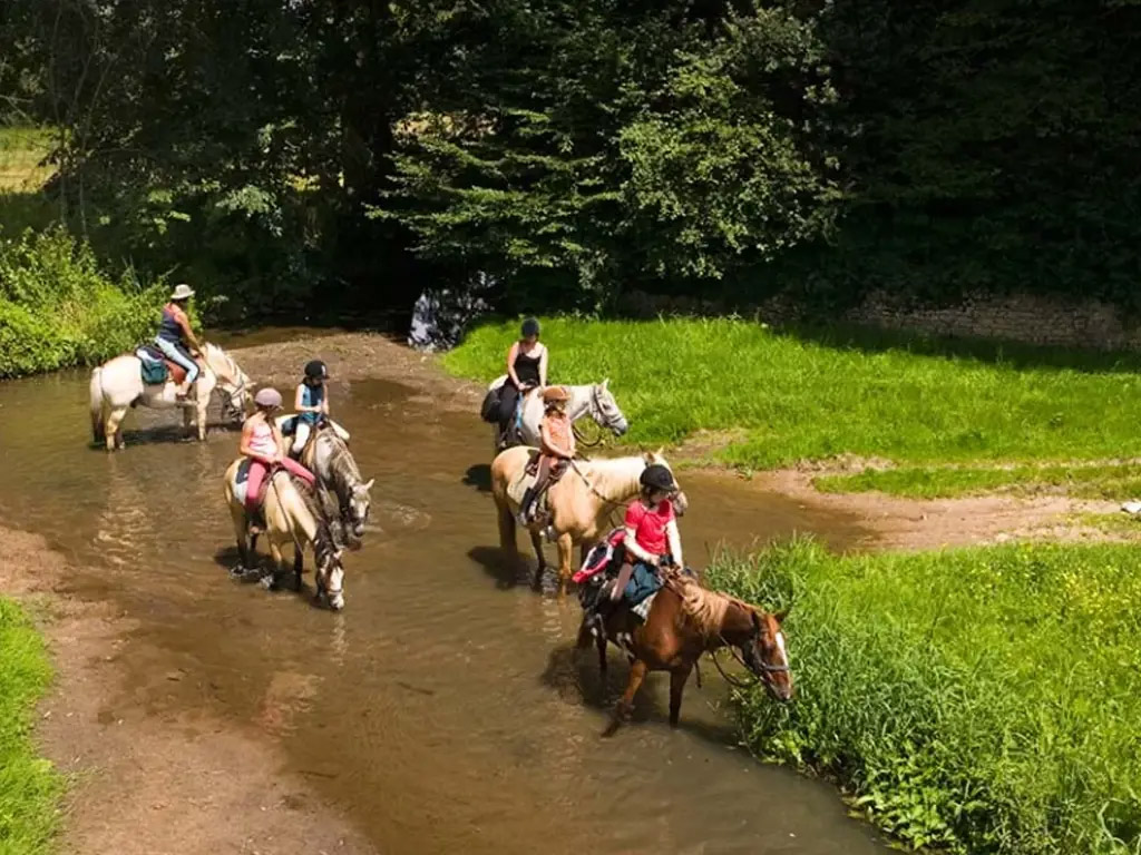 Knusse, Franse charmecamping onder Nederlandse leiding