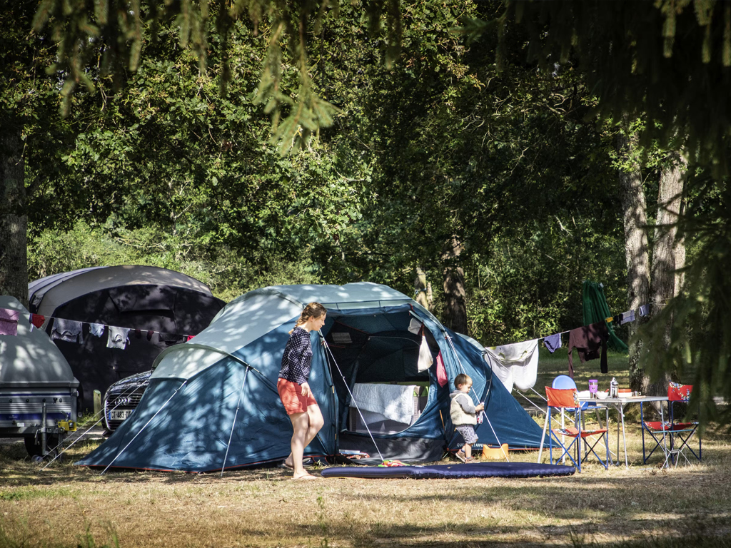 Huttopia Camping Les Chateaux 6