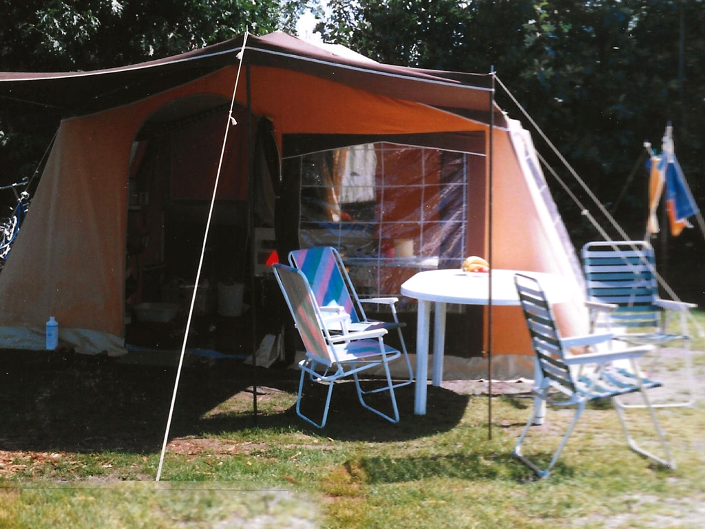 Naar de camping met het hele gezin