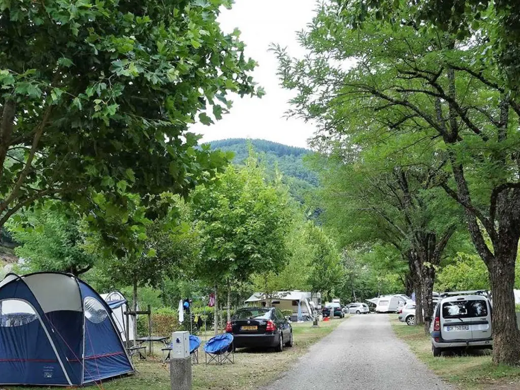 Camping Le Val De Saures 2
