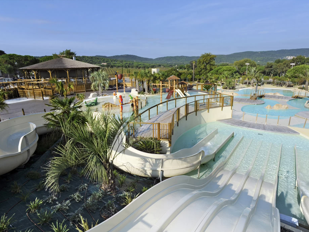 Yelloh! Village Camping Les Tournels 9