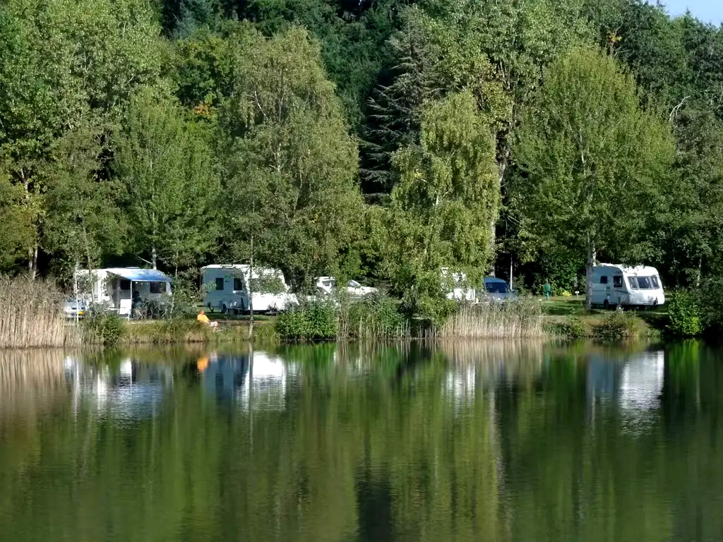 Doorreiscamping onder Orleans