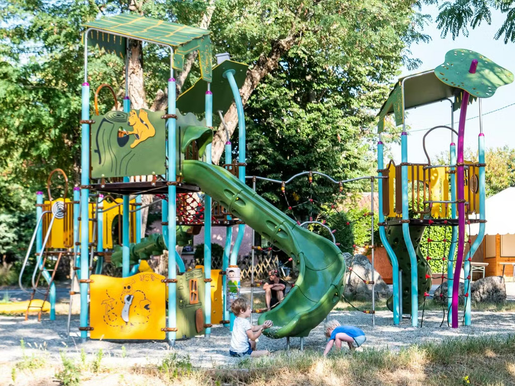 Camping De Peyroche 5