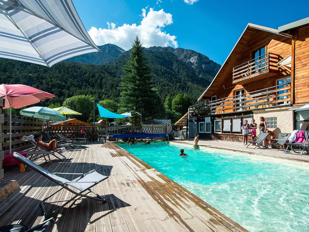 Flower Camping Le Montana 1