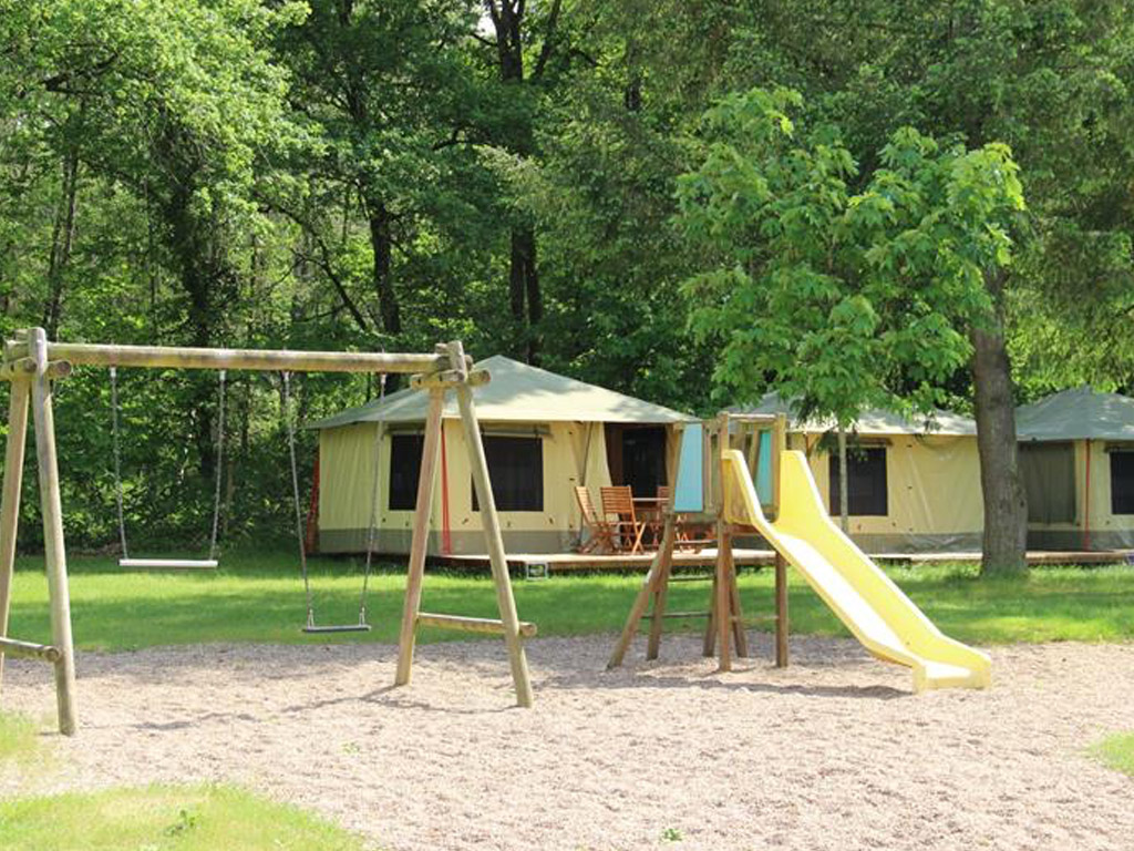 Camping Domaine De Ciran 2