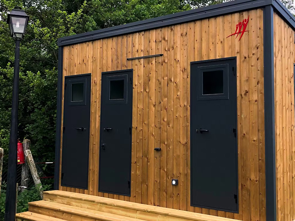 Camping Domaine De La Catiniere 6