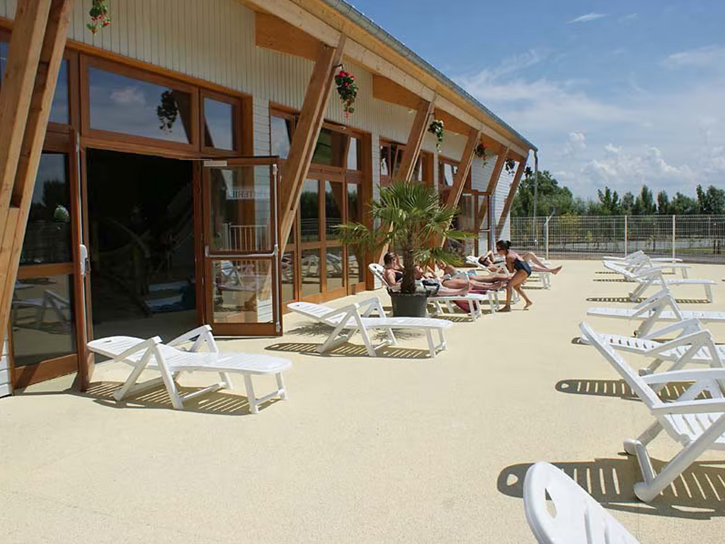 Camping Le Champ Neuf 9