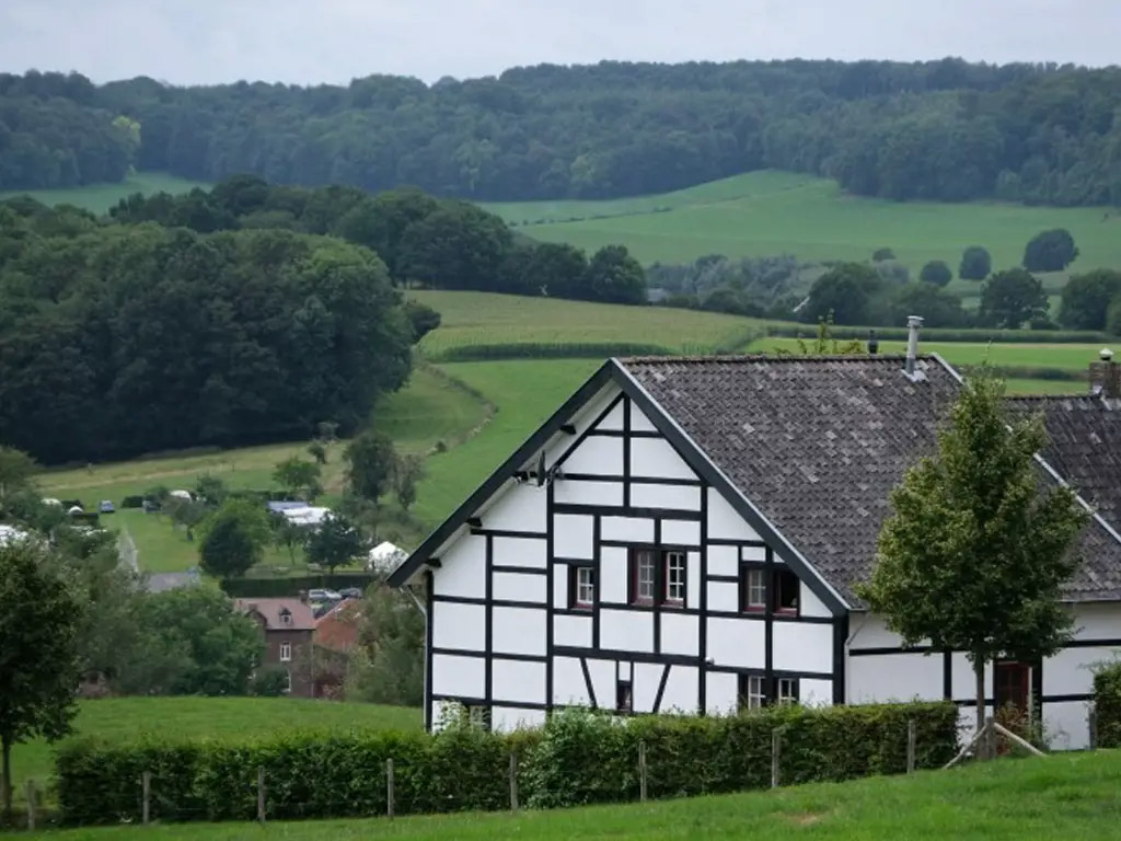 Vakantie vieren in een schilderachtig landschap