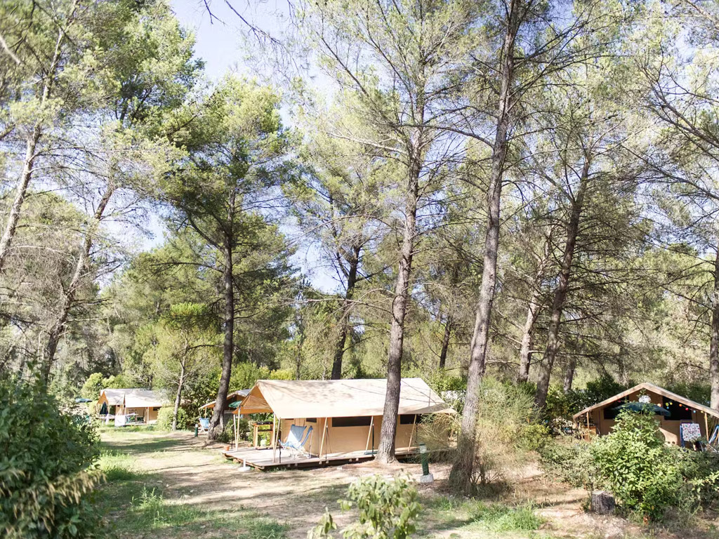 Camping Huttopia Fontvieille 4