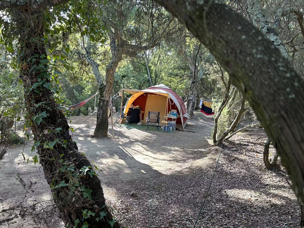 Camping Cabanes De Jeanne 1