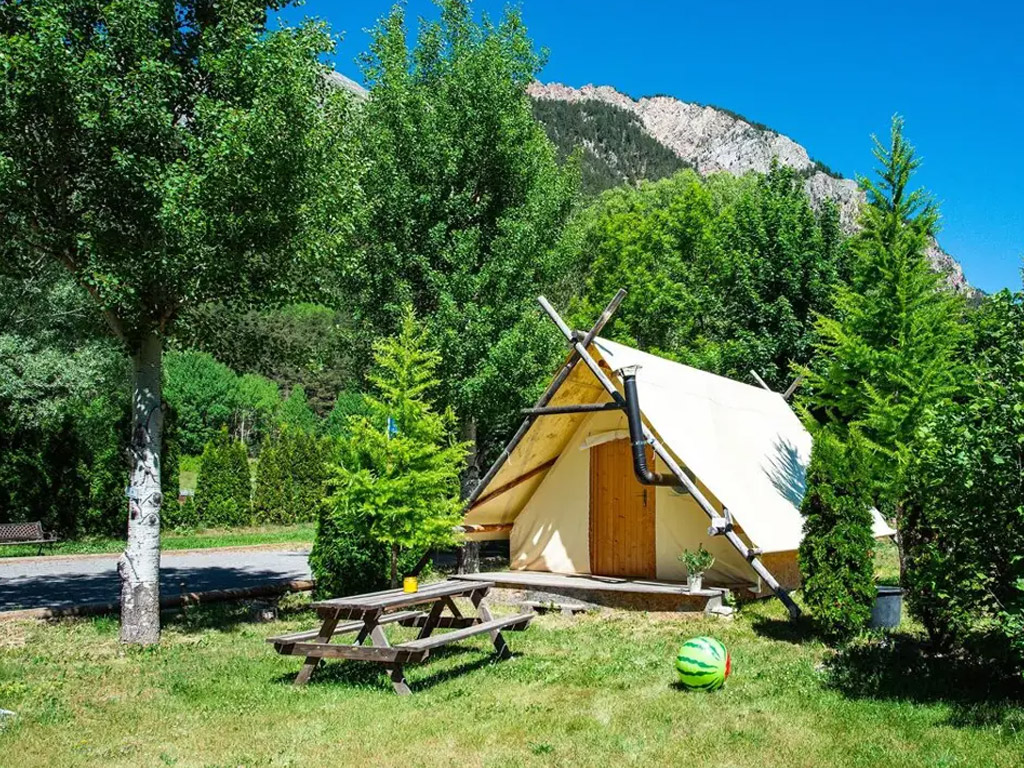 Driesterren wintercamping in de Zuidelijke Alpen