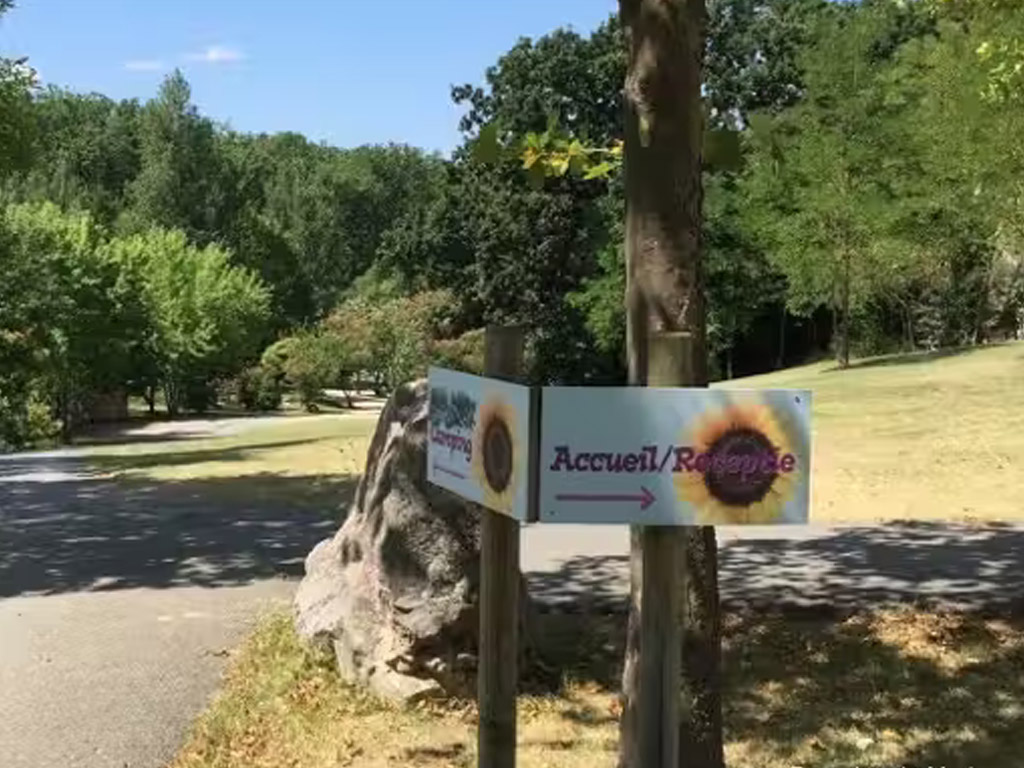 Camping Domaine De Merlanes 10