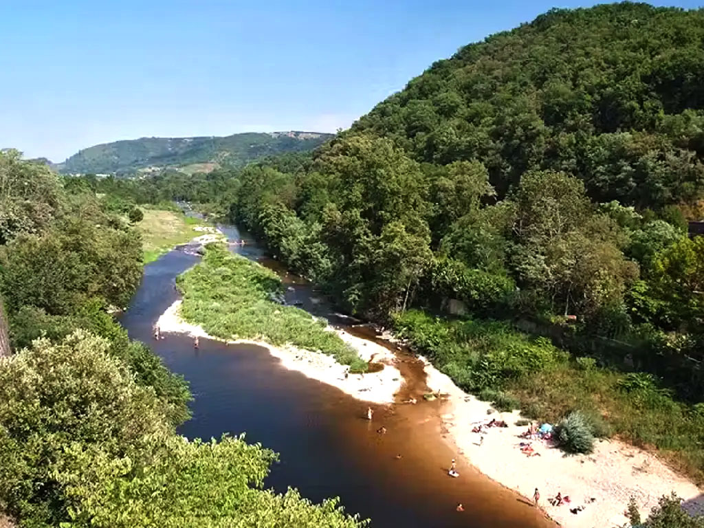 Camping in de franse Ardèche met Nederlandse animatie