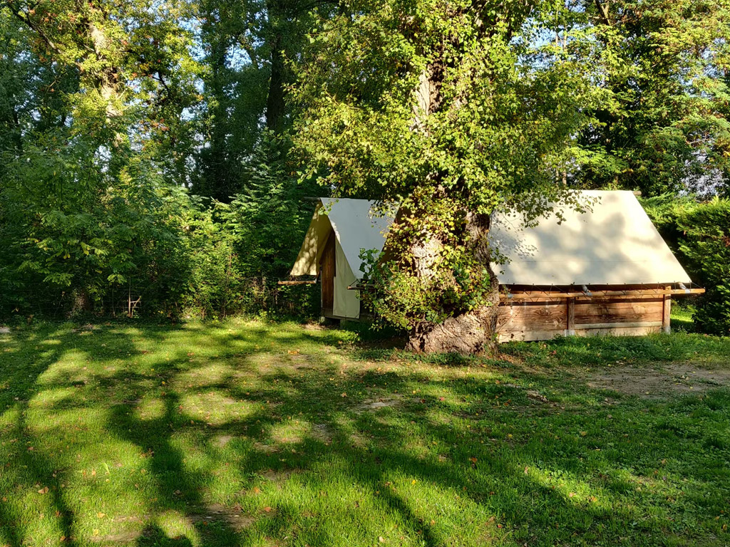 Flower Camping Le Plan D Eau 1