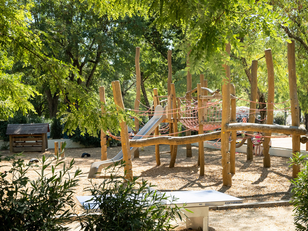 Camping Huttopia Le Moulin 10