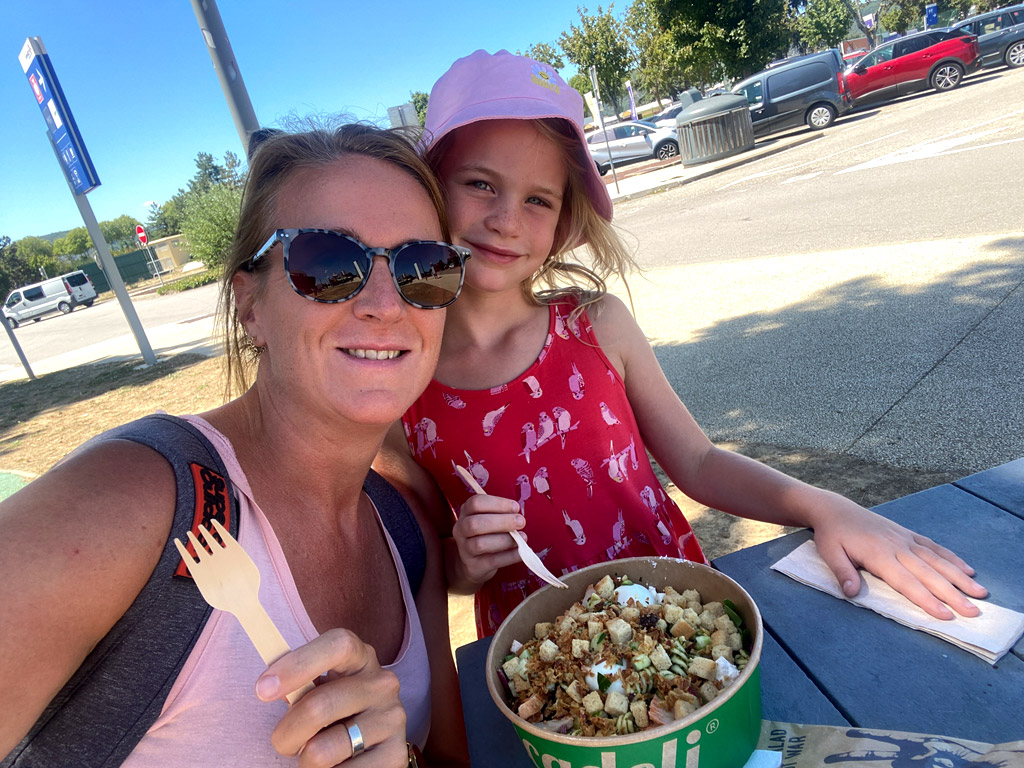 Lekker en gezond eten onderweg naar de camping