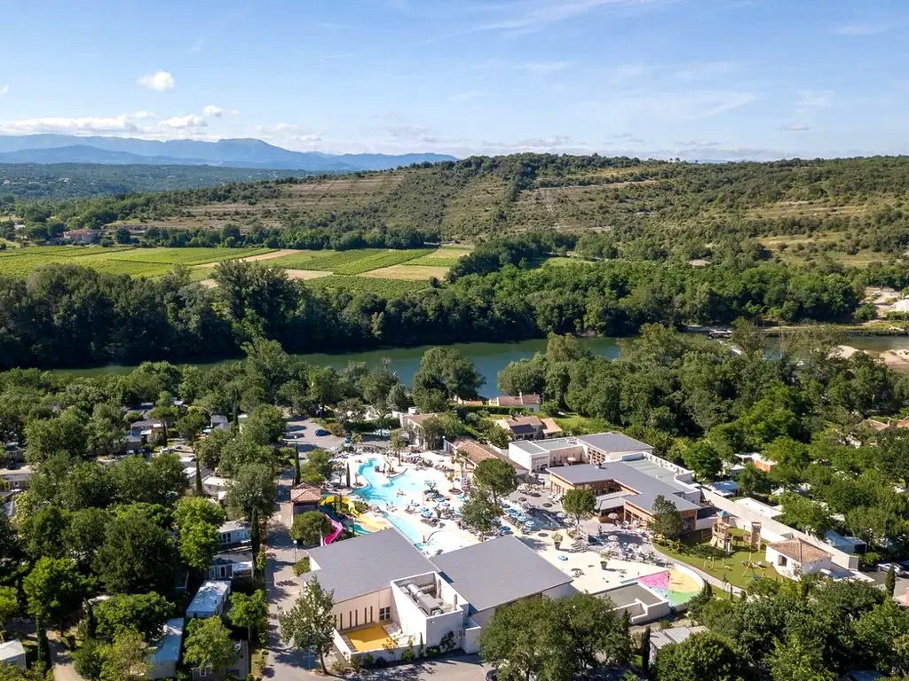 Kamperen pal aan de rivier de Ardèche