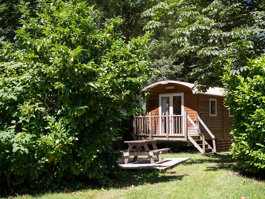 Camping Huttopia Beaulieu Sur Dordogne 8