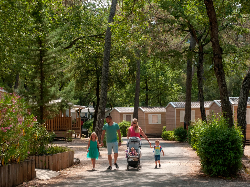 Camping Domaine De La Sainte Baume 10