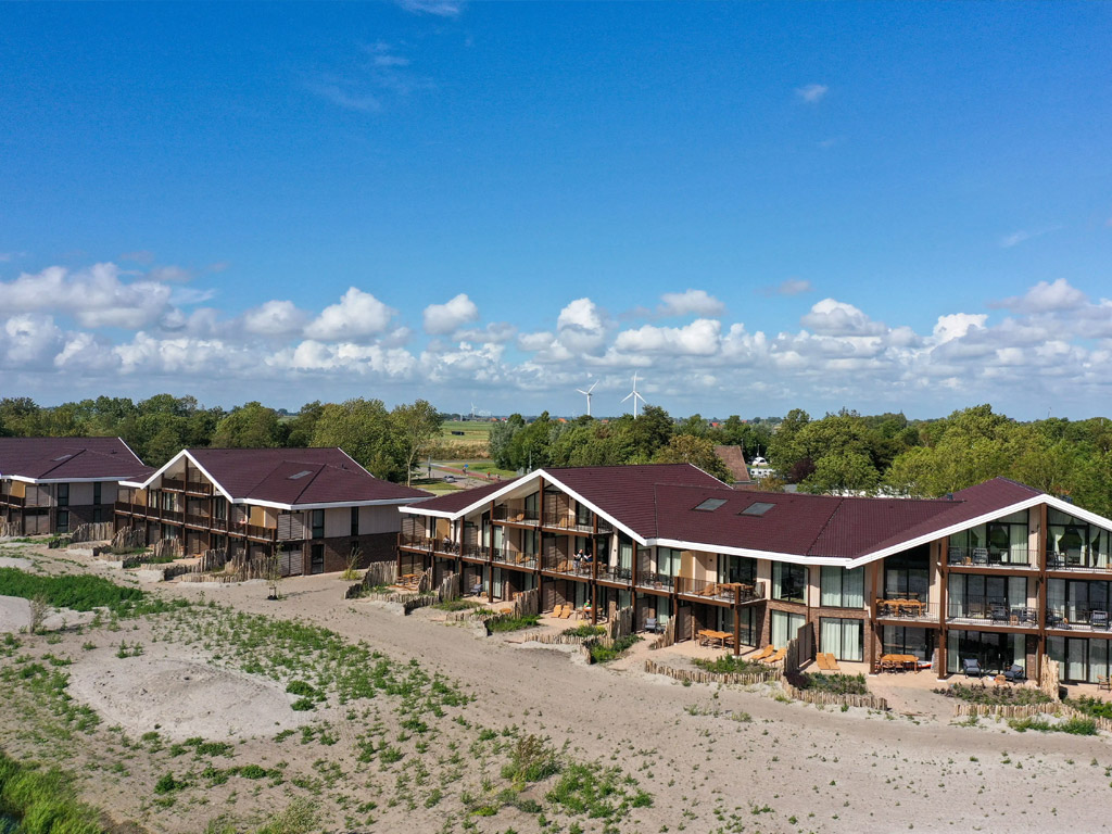 Marinapark Beach Resort Soal 3